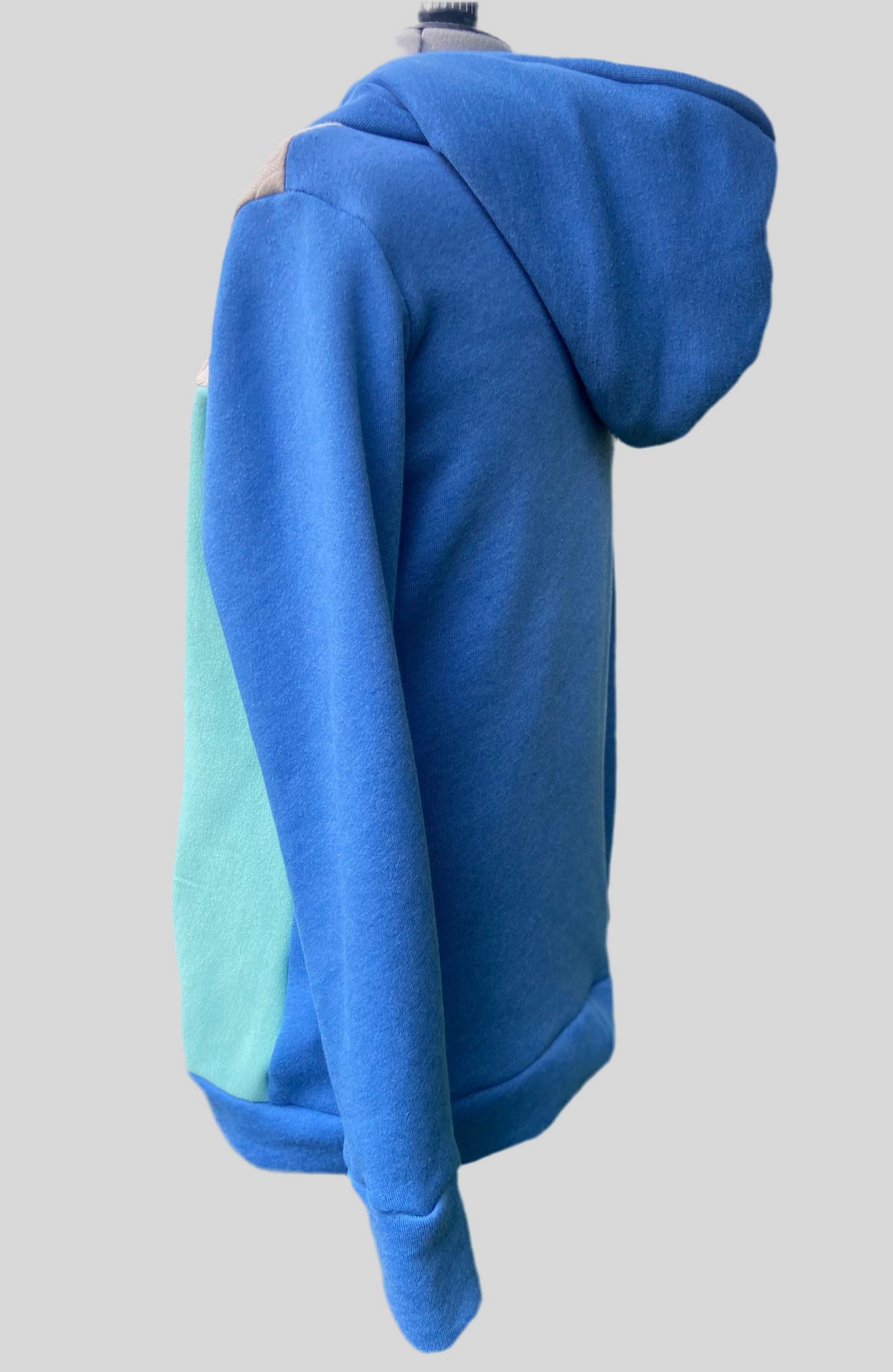 Cornflower Blue Medium Hoodie Women’s Medium