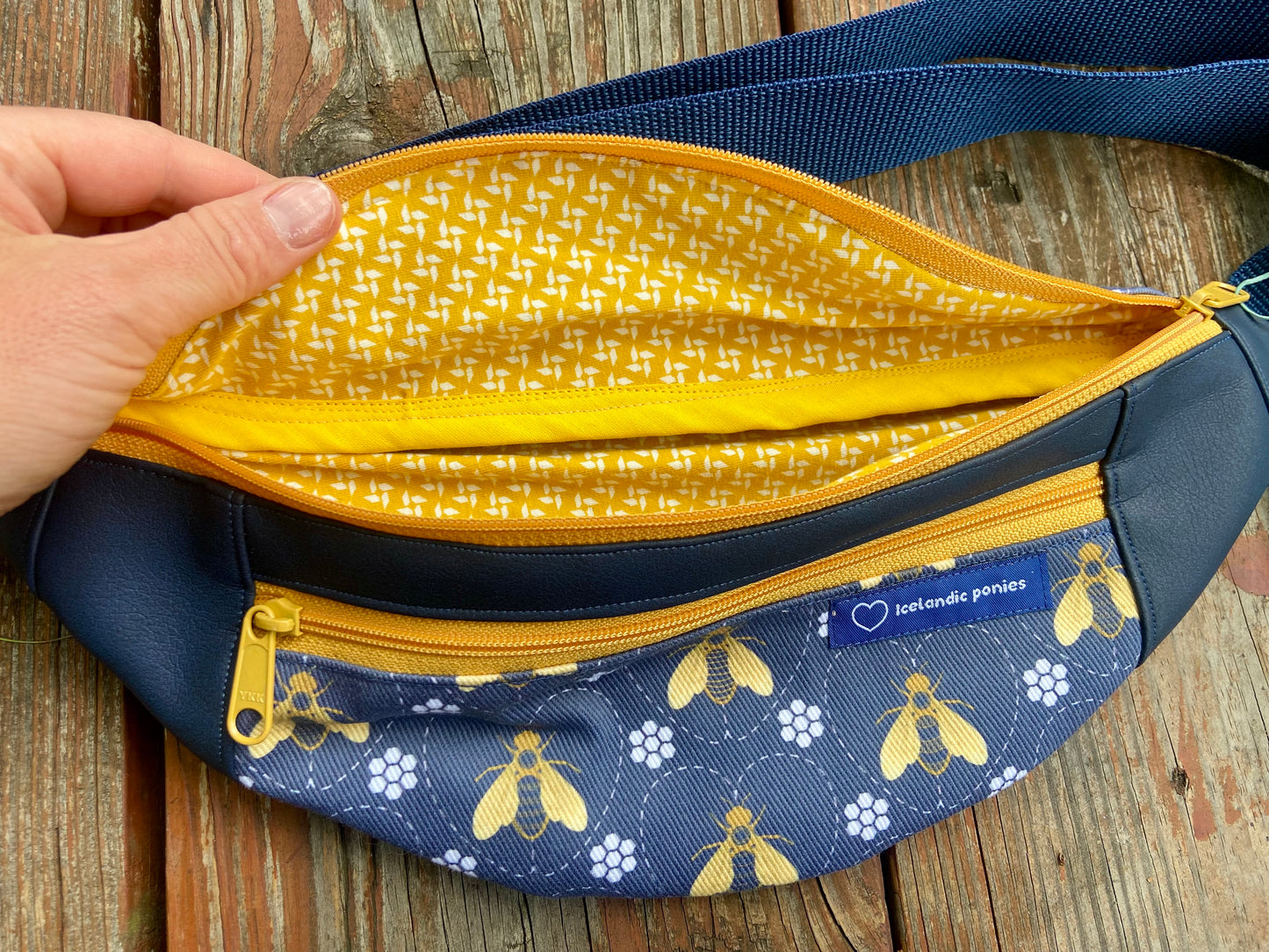 Bee Fanny