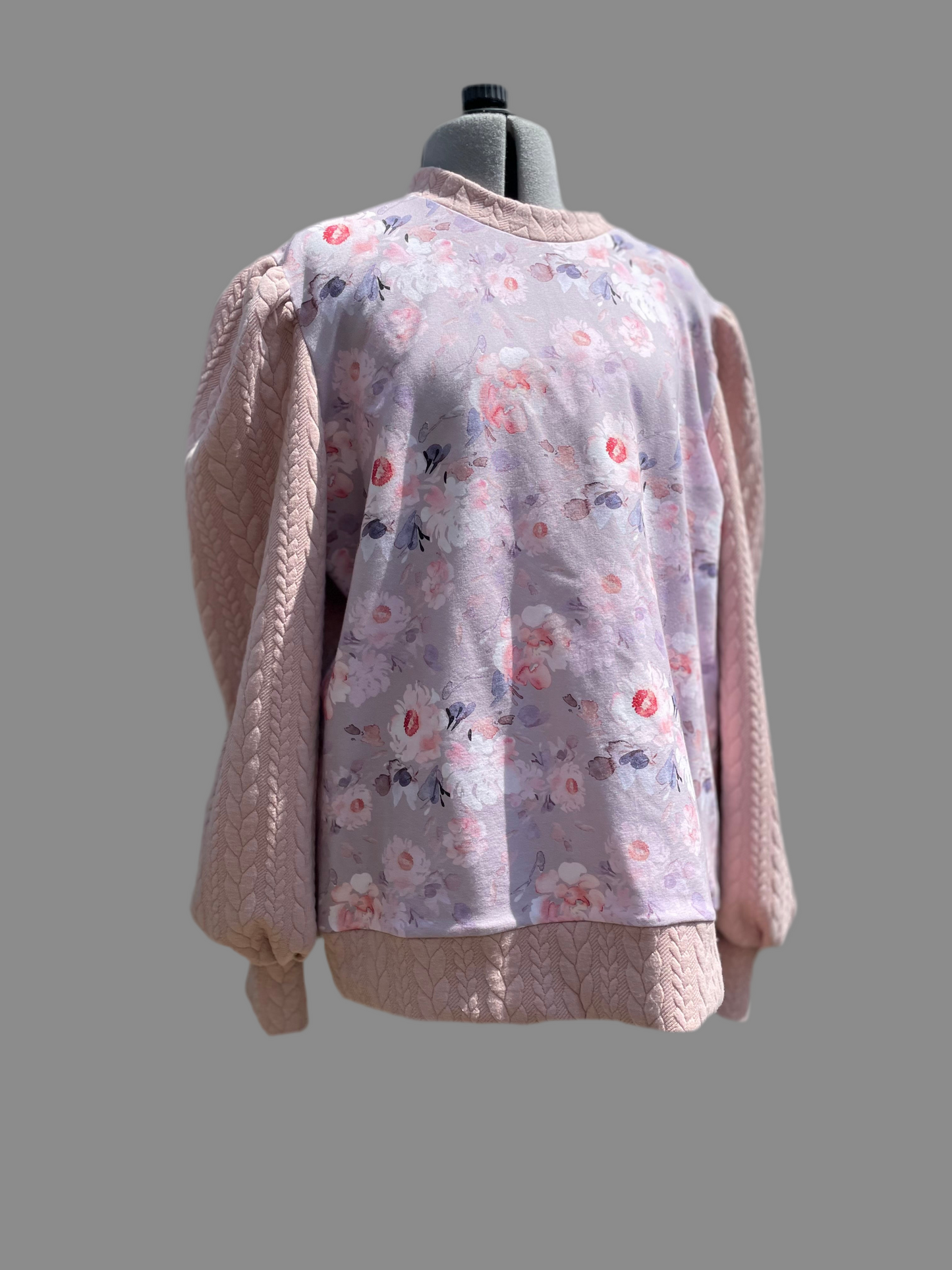 Peachy Cable Knit with Lantern Sleeves - Size Medium / Large