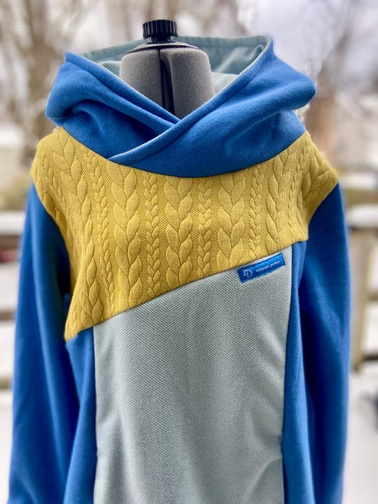 Blue Hoodie with Spectacular Herringbone Women’s Large
