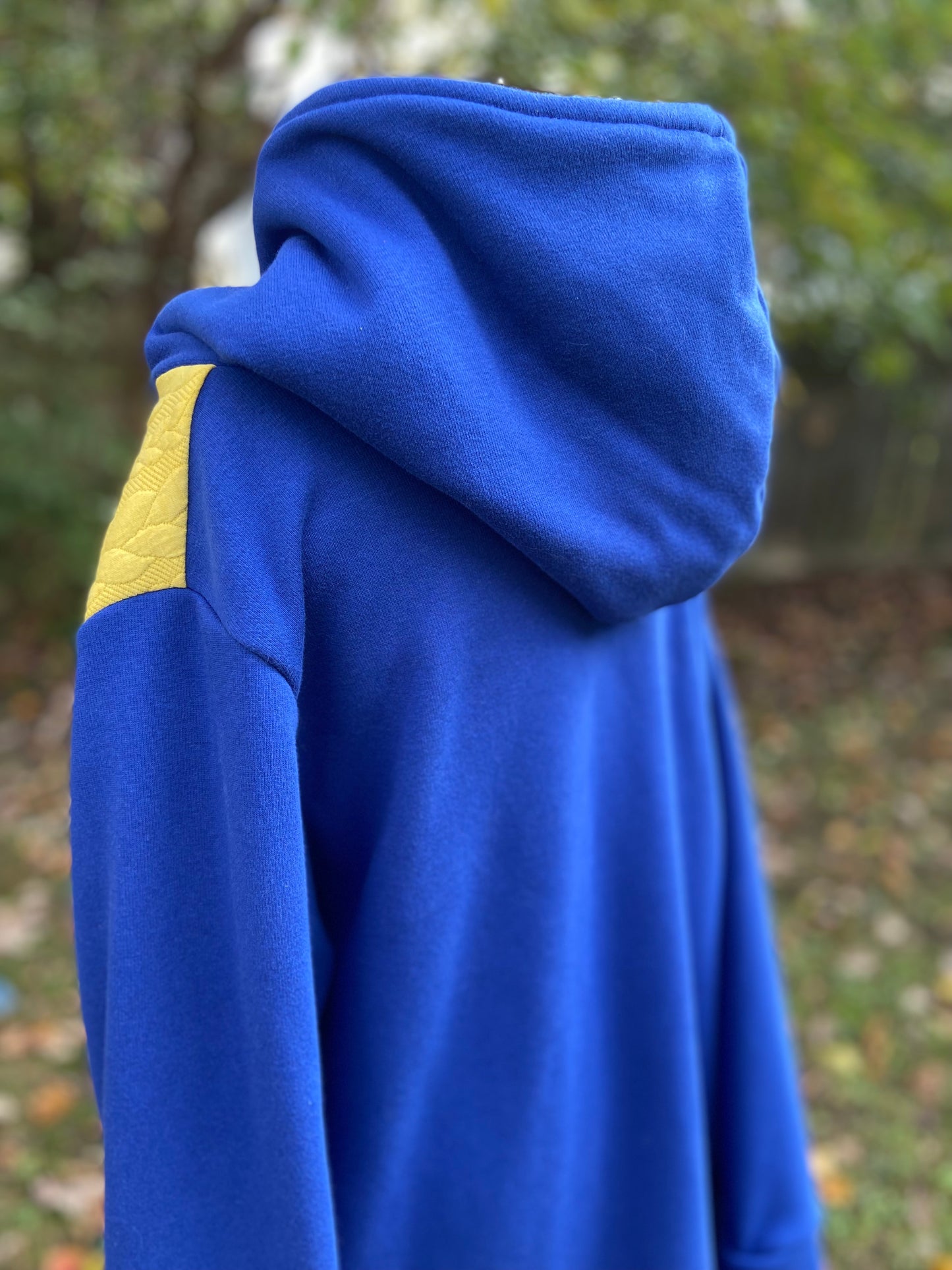 Stand with Ukraine Hoodie Size XXL